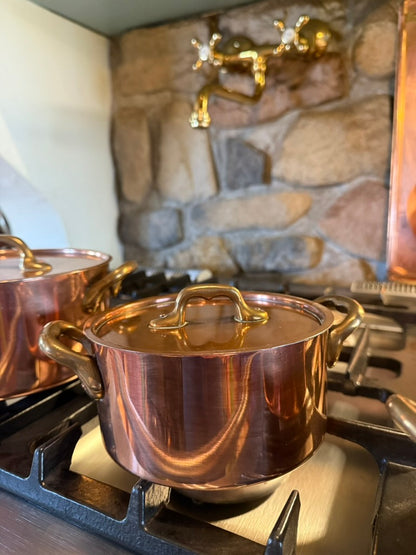 Stunning Set of Three Vintage Copper Pots with Lids (6 pieces)