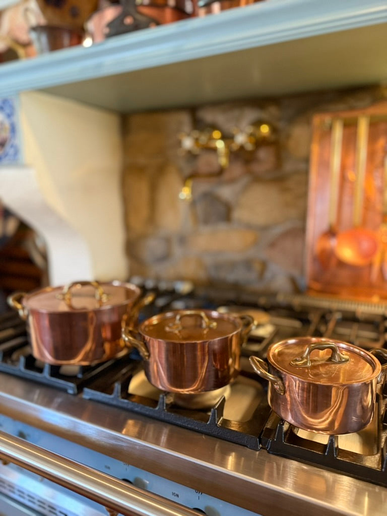 Stunning Set of Three Vintage Copper Pots with Lids (6 pieces)