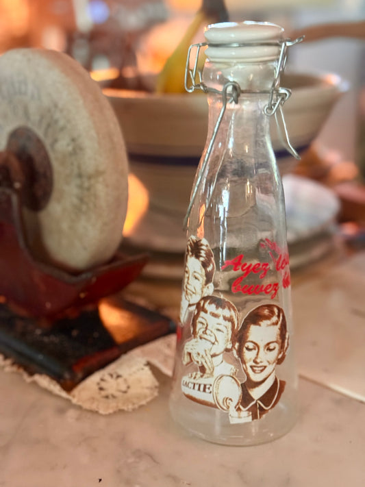 French Advertising Milk Bottle – Lactie Retro Graphic Design