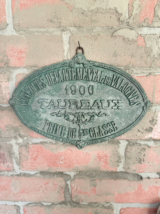 1906 Taureux Ag Award