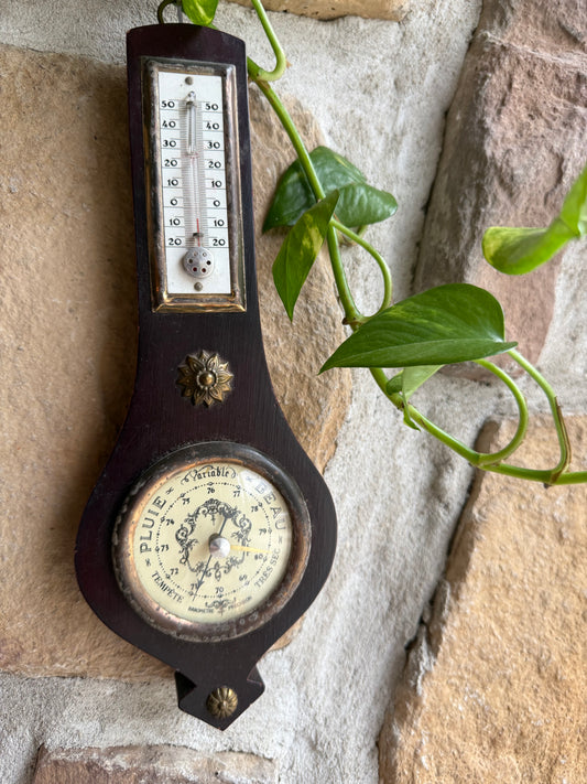 "Pluie ou Beau?" – Vintage French Barometer & Thermometer